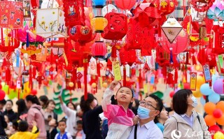 中秋国庆灯谜大全，中秋国庆灯谜大全及答案